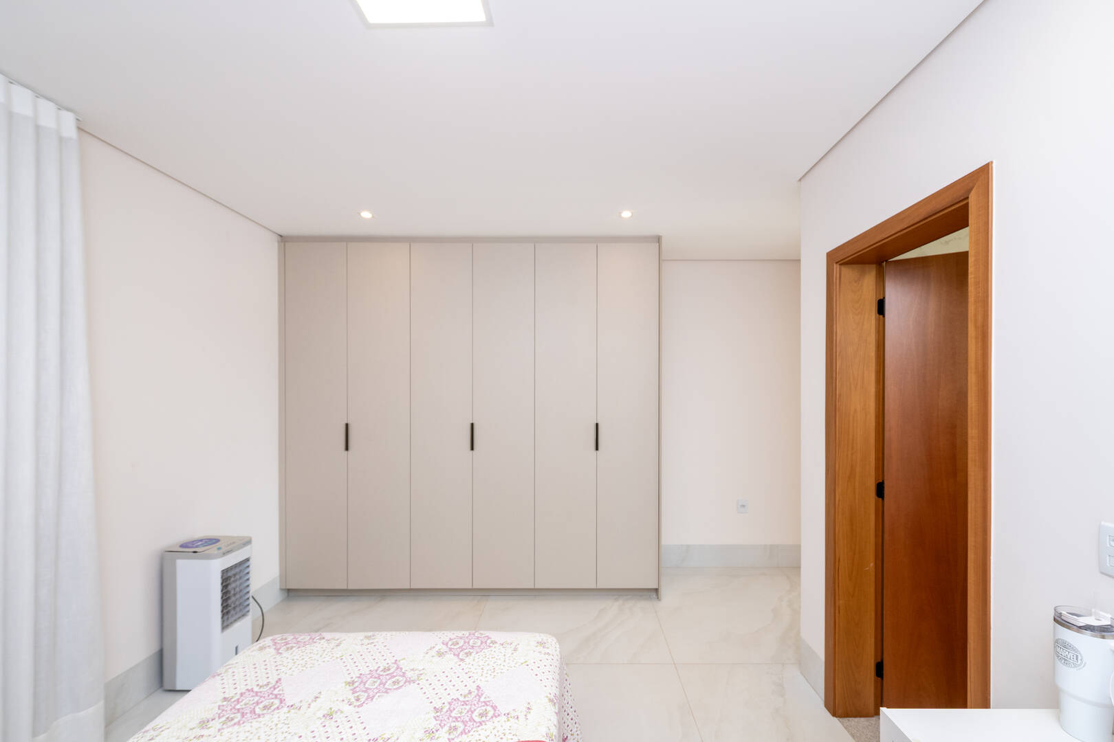 Sobrado, 4 quartos, 263 m² - Foto 2