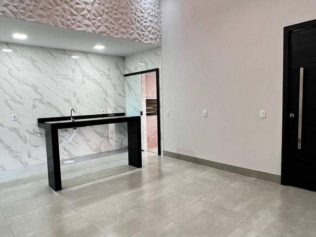 #0011 - Casa para Venda em Aparecida de Goiânia - GO