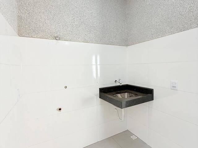 Casa para Venda em Aparecida de Goiânia - 3