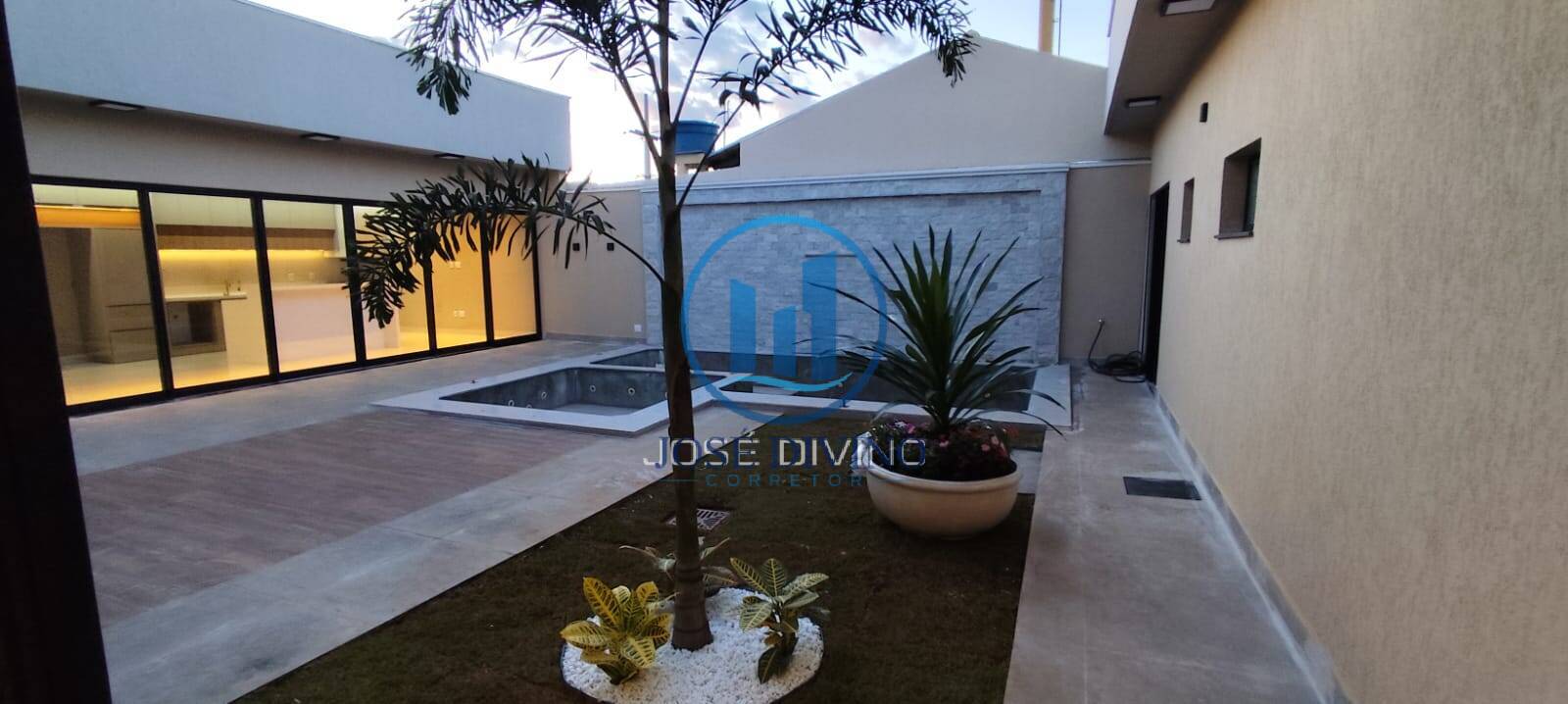 Casa, 3 quartos, 205 m² - Foto 4